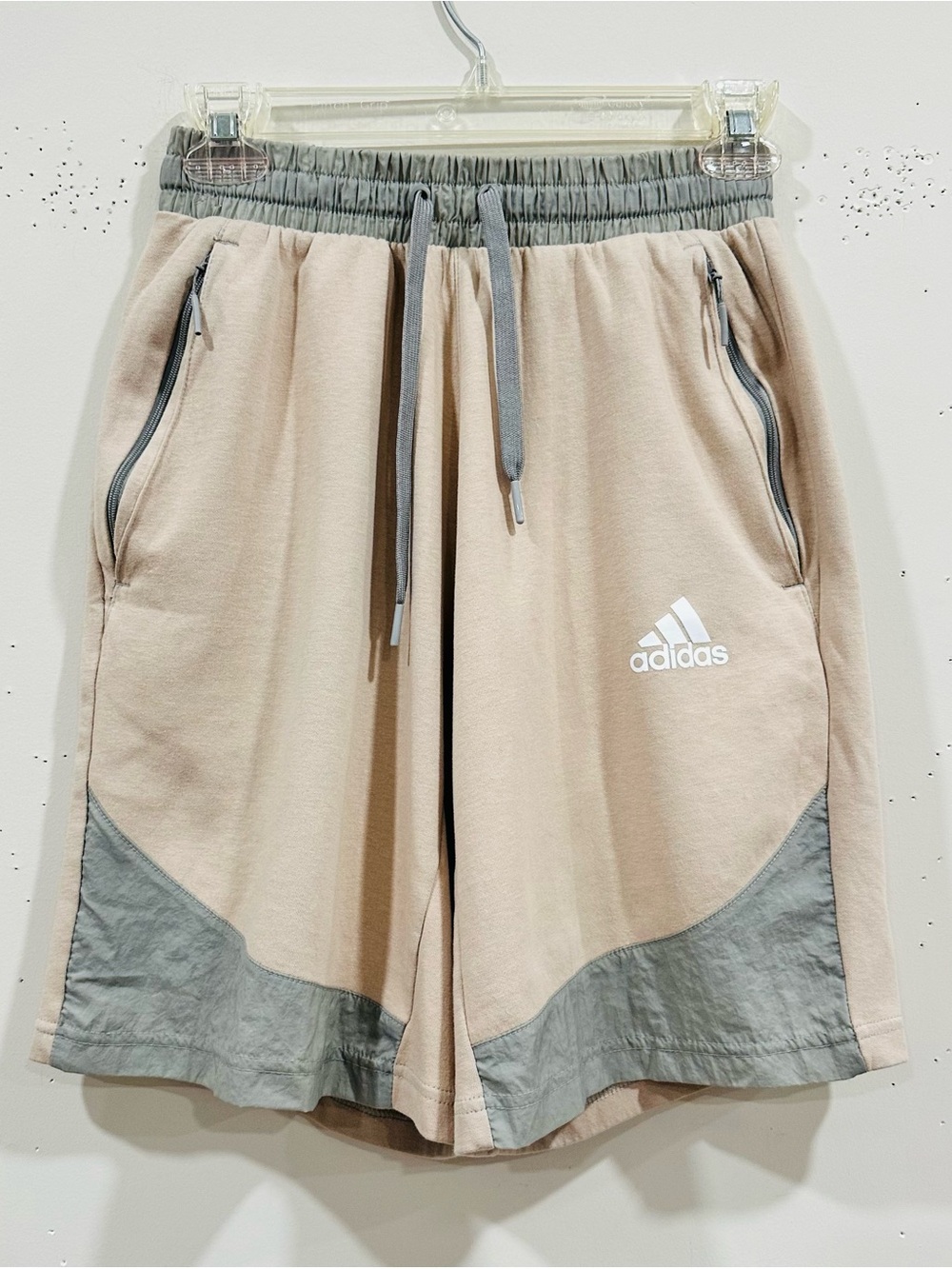 ADIDAS Youth Kids {Pants / Shorts} Size S Small 24" Waist Athletic Beige‎